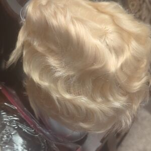 Blonde Wavy Hair Wig